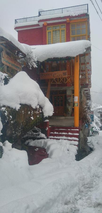 Rasta Cafe And * Manali (Himachal Pradesh)