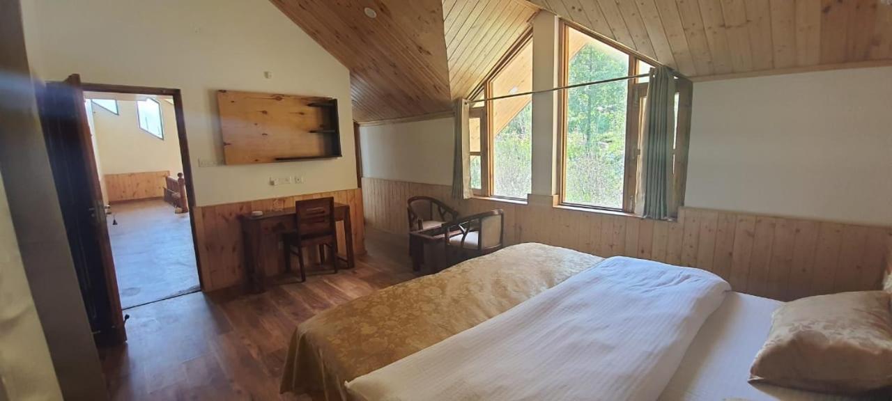 Snow Pine Bed & Breakfast