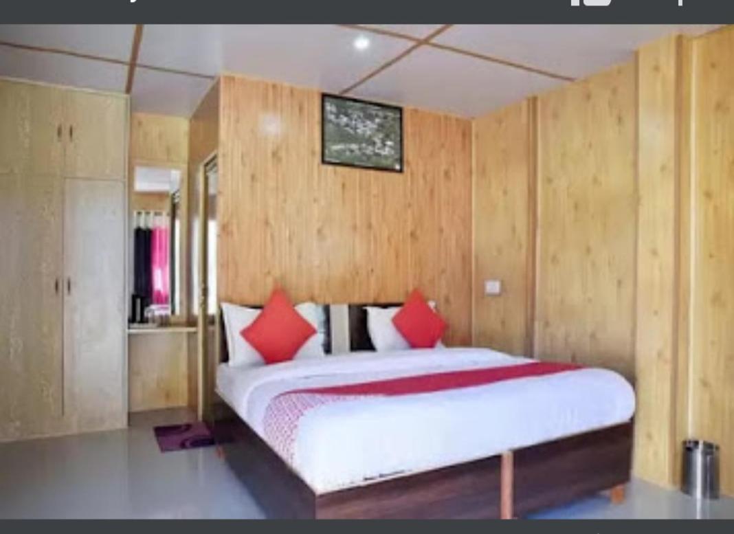 Shivalaya Retreat Hotel