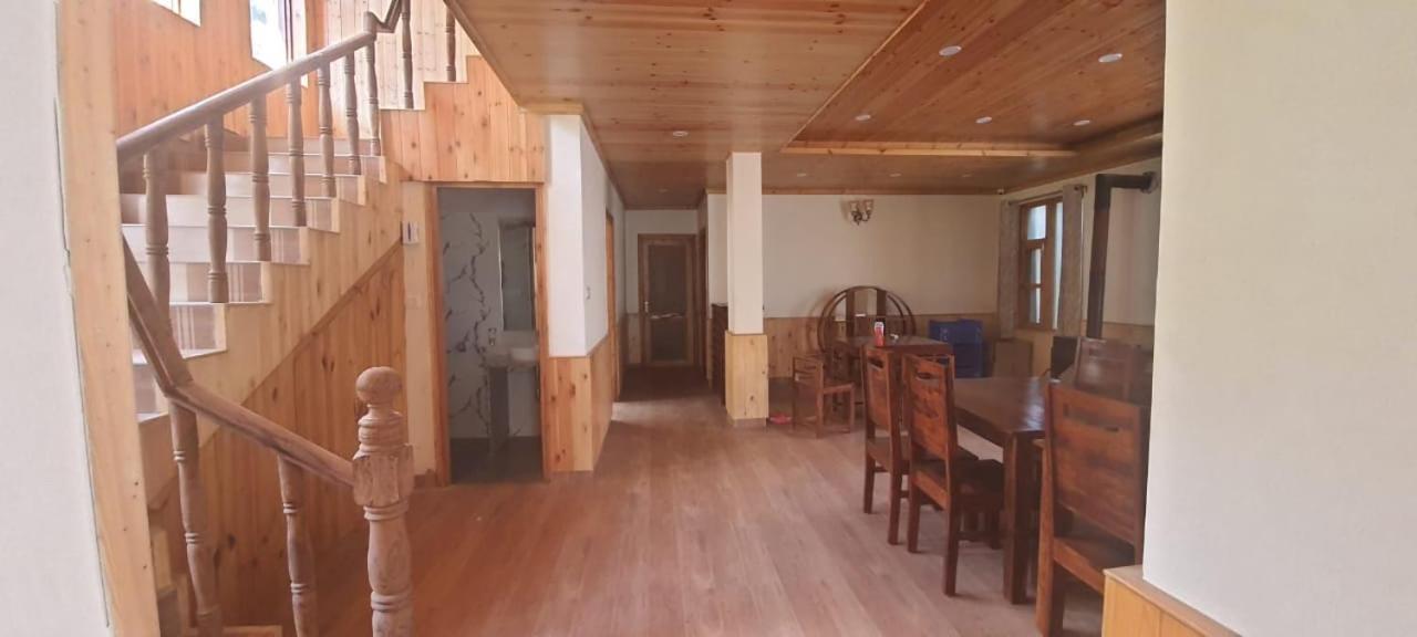 Bed & Breakfast Snow Pine *