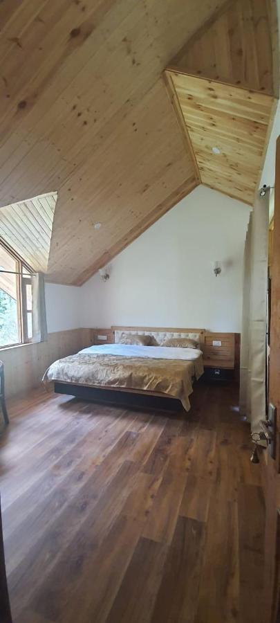 Snow Pine Bed & Breakfast