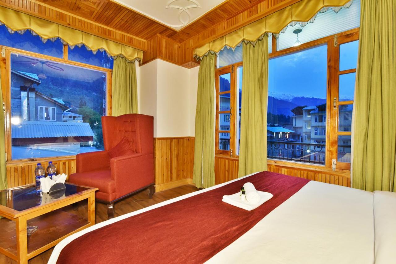 Hotel Himgiri Manali (Himachal Pradesh)