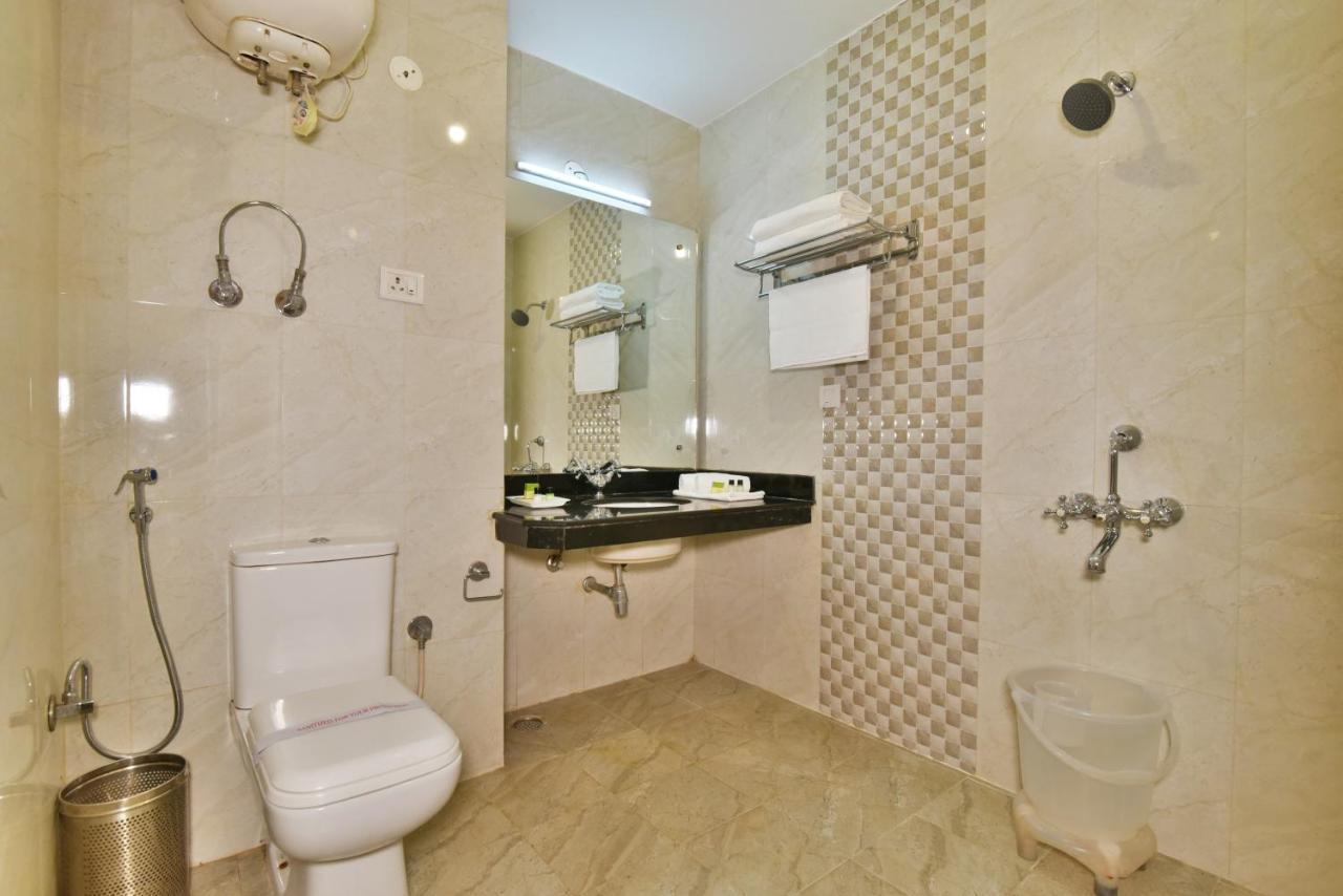 Hotel Himgiri 2*