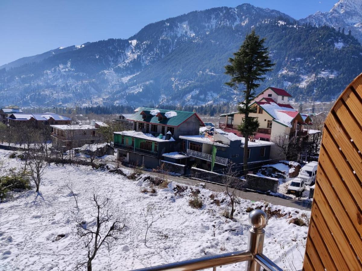 Hotel Nehru Kund Heights By Jitainn Manali (Himachal Pradesh)