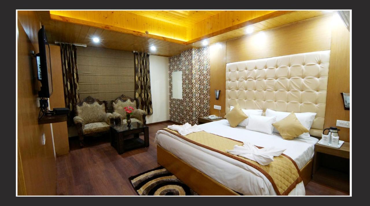 Hotel Grand Krisa & , 4*