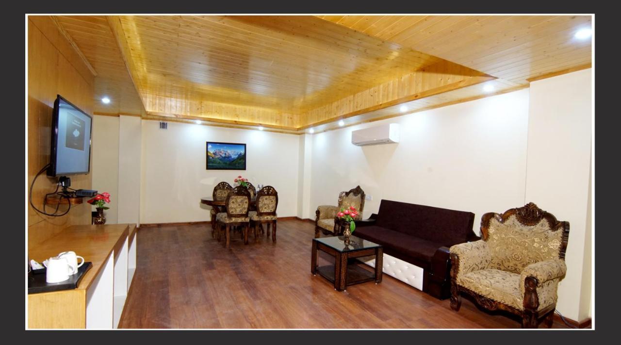 Hotel Grand Krisa & , 4*