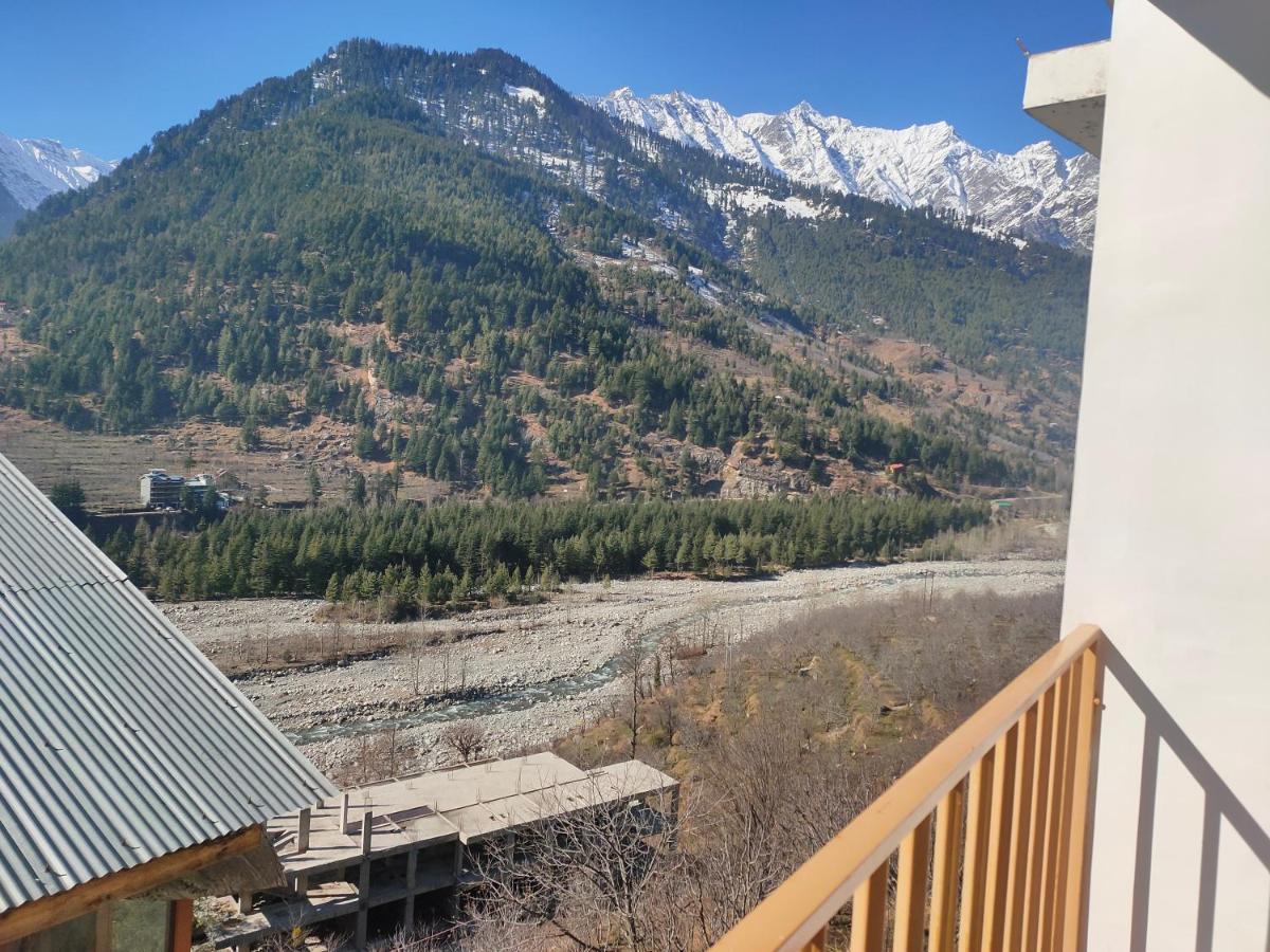 Hotel Bhrigu Manali (Himachal Pradesh)
