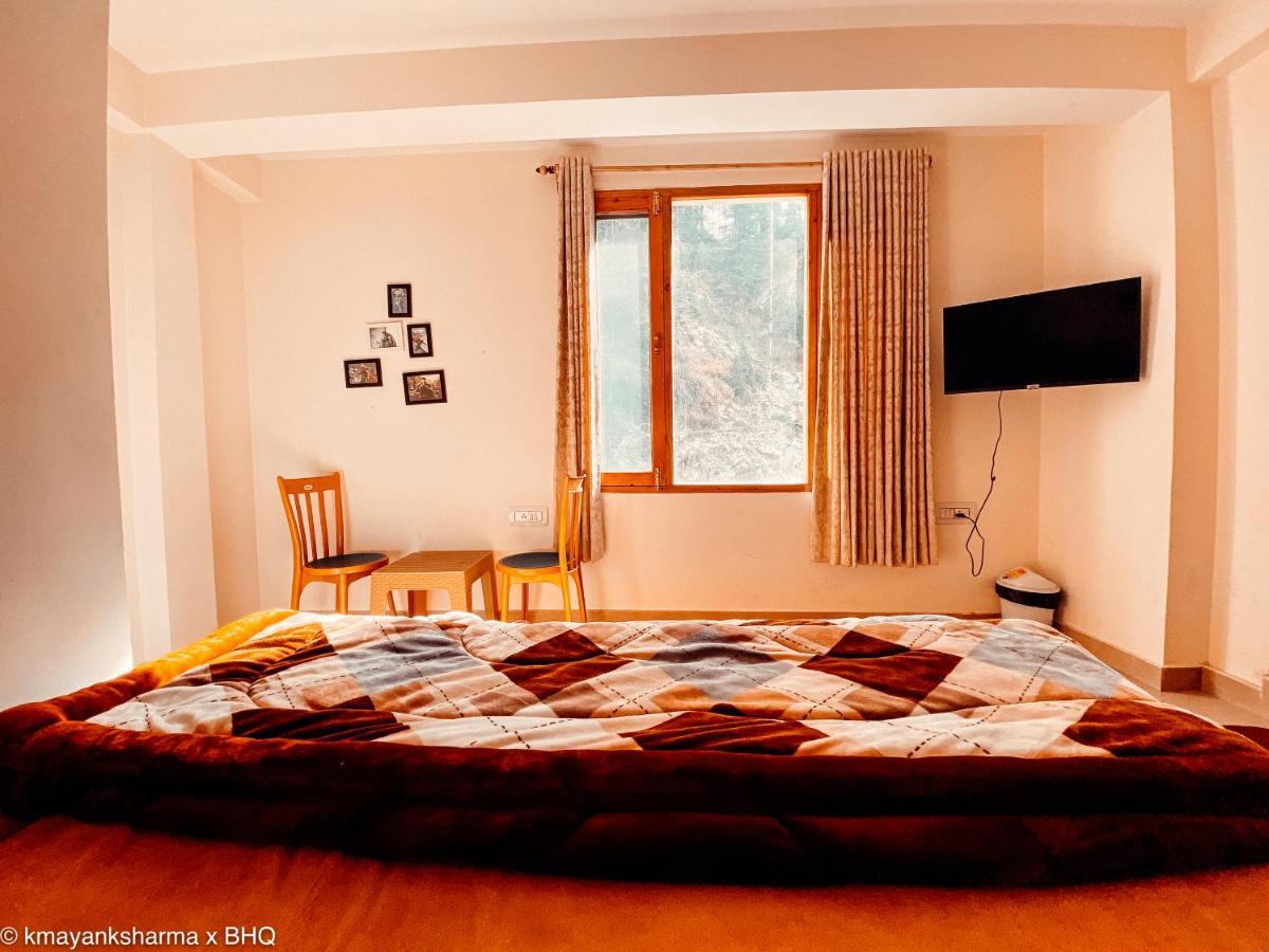 Backpackers Headquarter Hostel