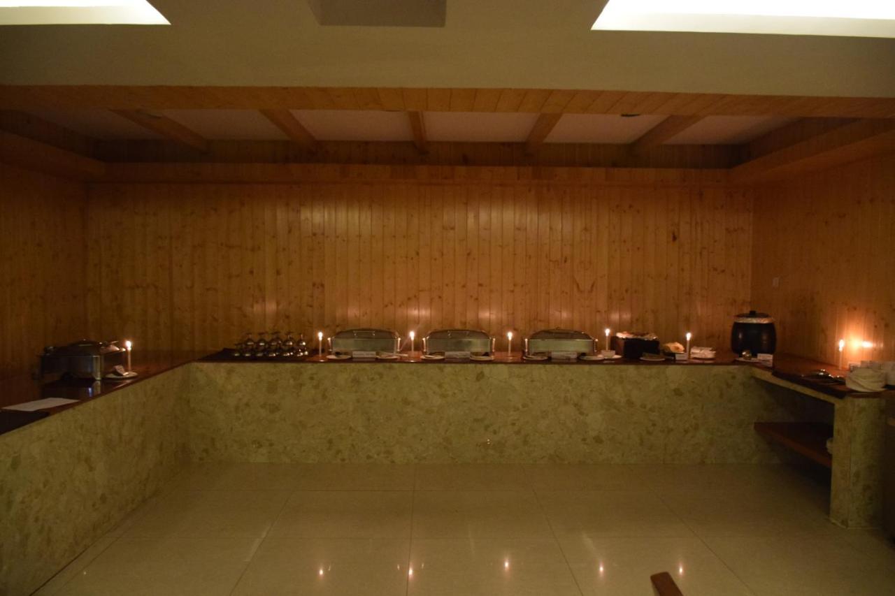 Hotel Sandhya & 4*