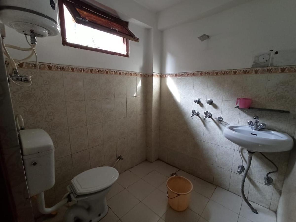 Travelosic Junction Hostel Manali (Himachal Pradesh)