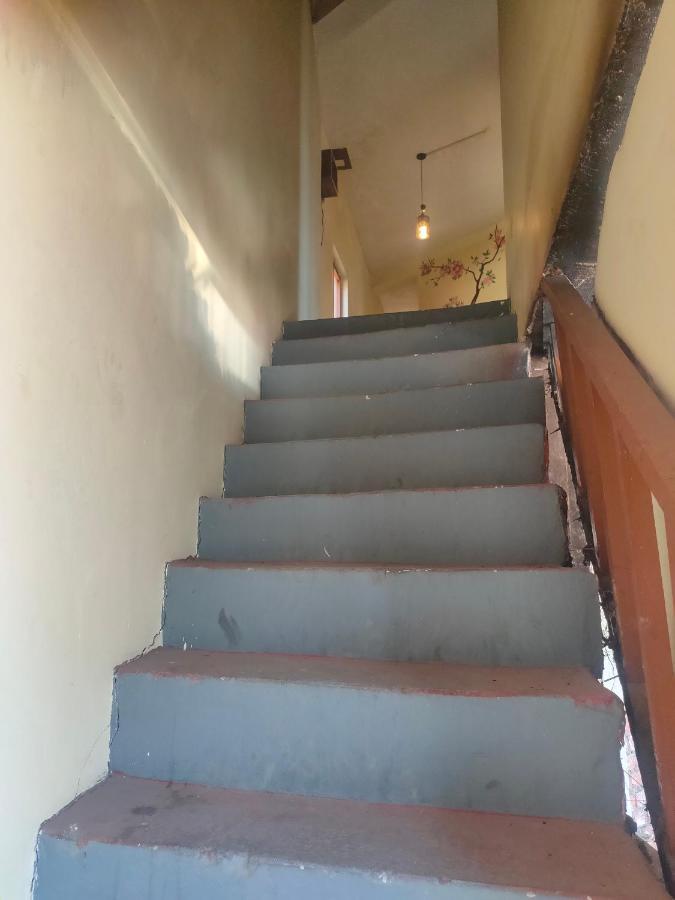 Roop Mountain Homestay Homestay