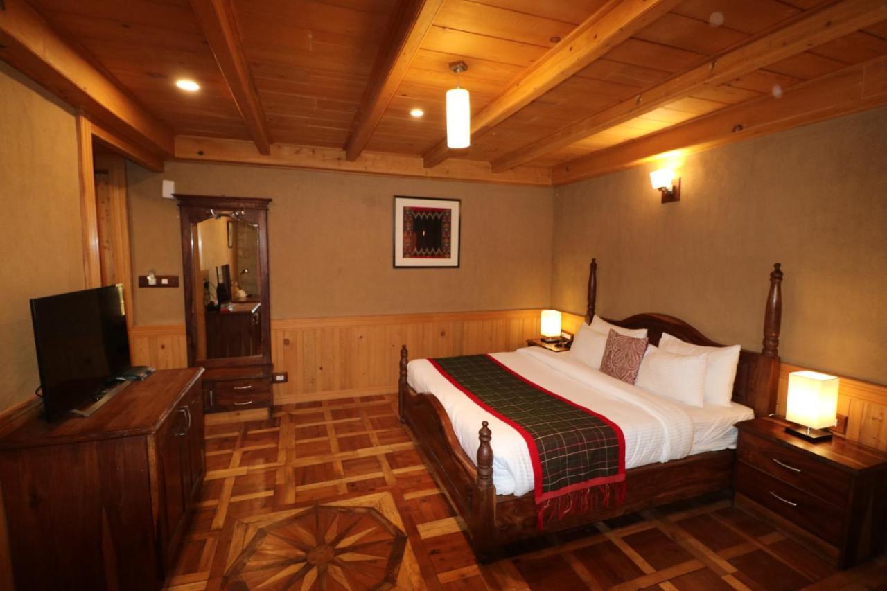 Shivadya - A Luxury Boutique