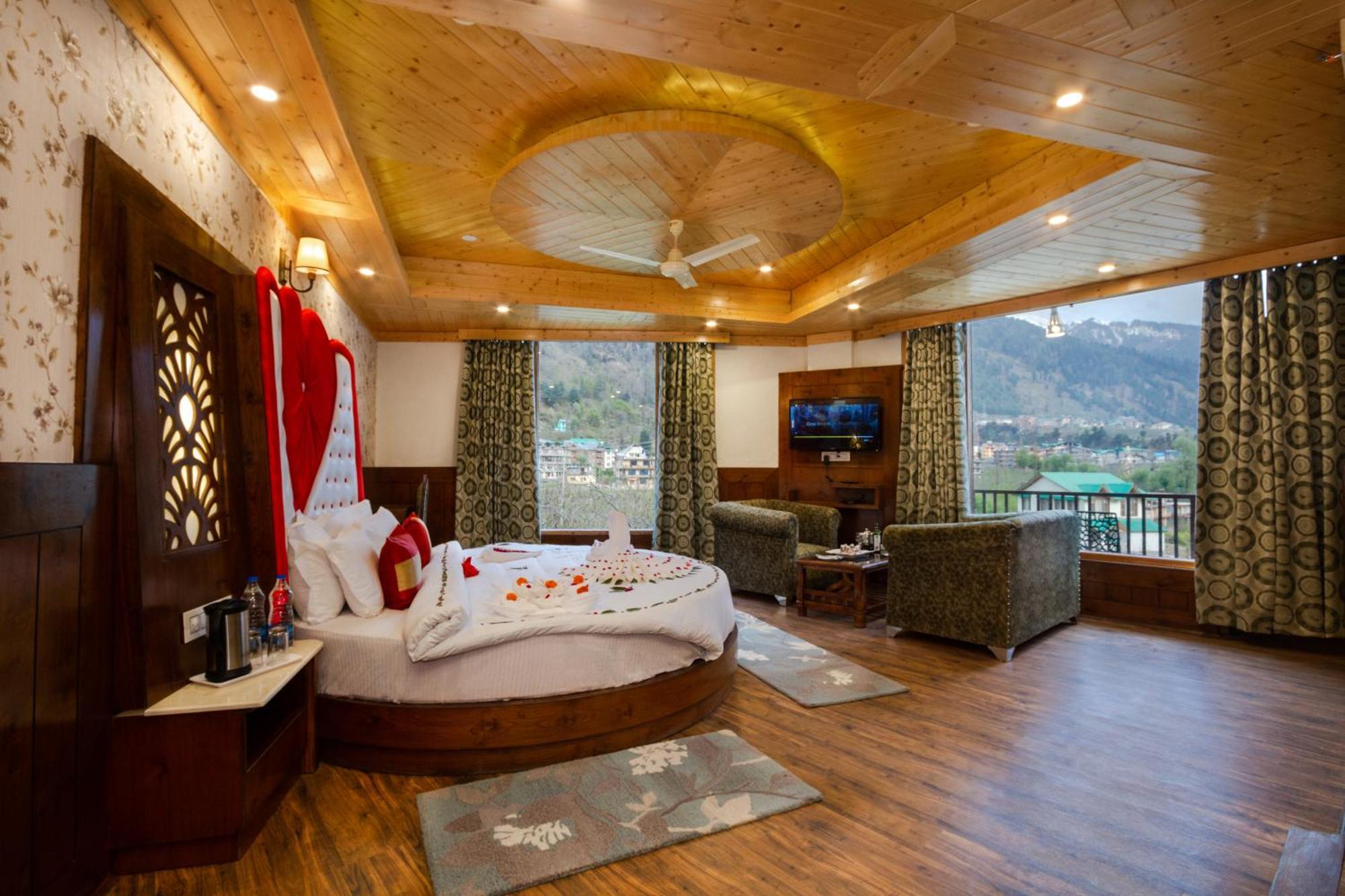 La Serene Valley Hotel 4*
