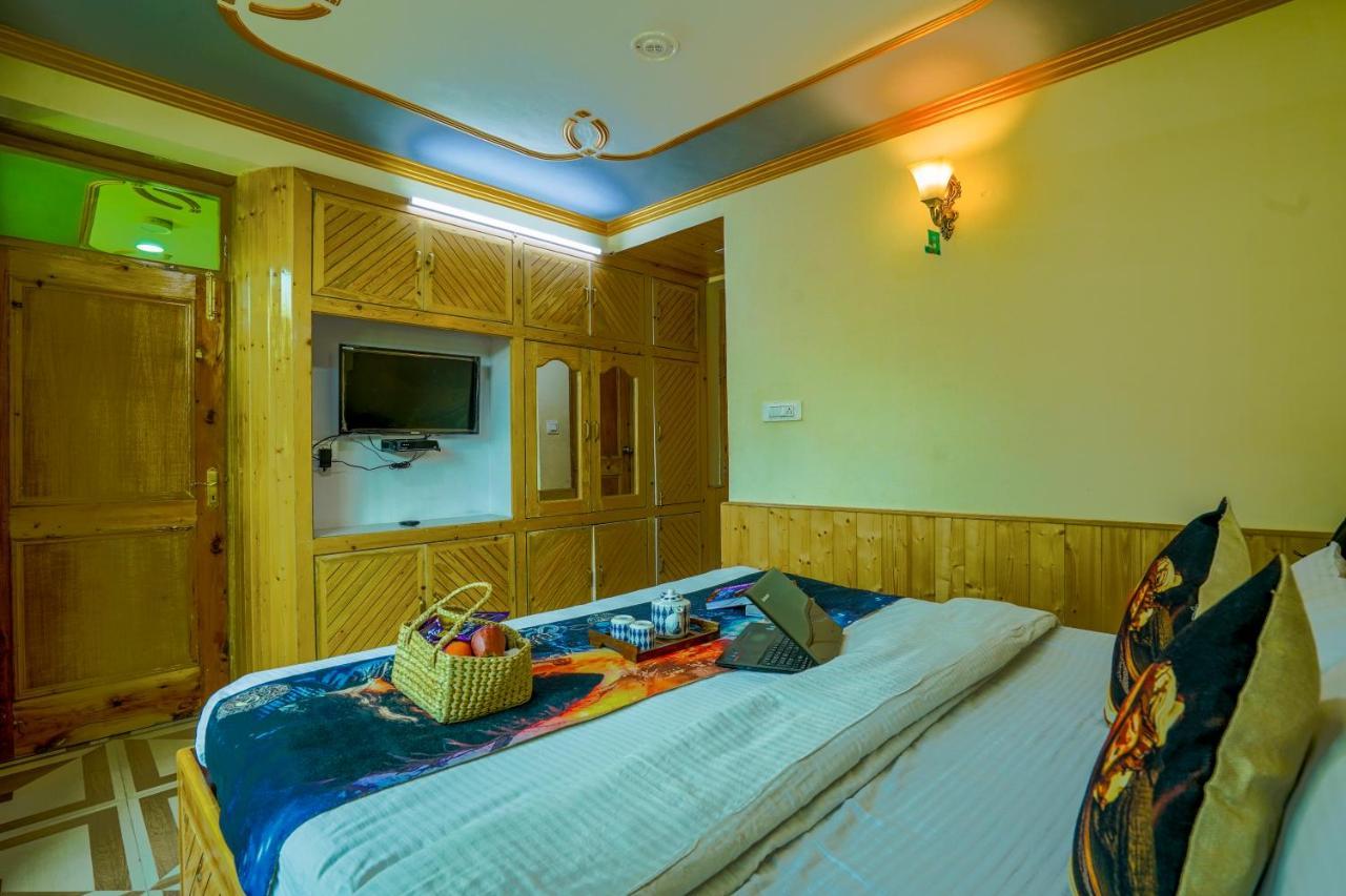 Apartment Woods Villa-a Unit Of Ram Manali (Himachal Pradesh)