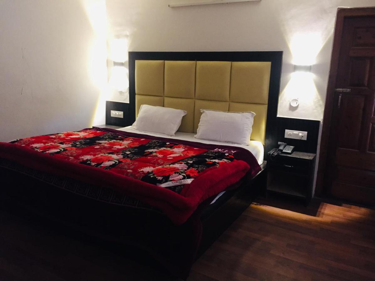 Premier Hotel Manali (Himachal Pradesh)