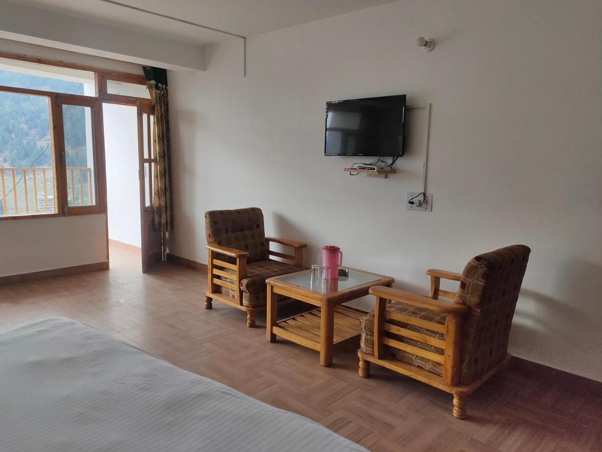 Hotel Bhrigu Manali (Himachal Pradesh)