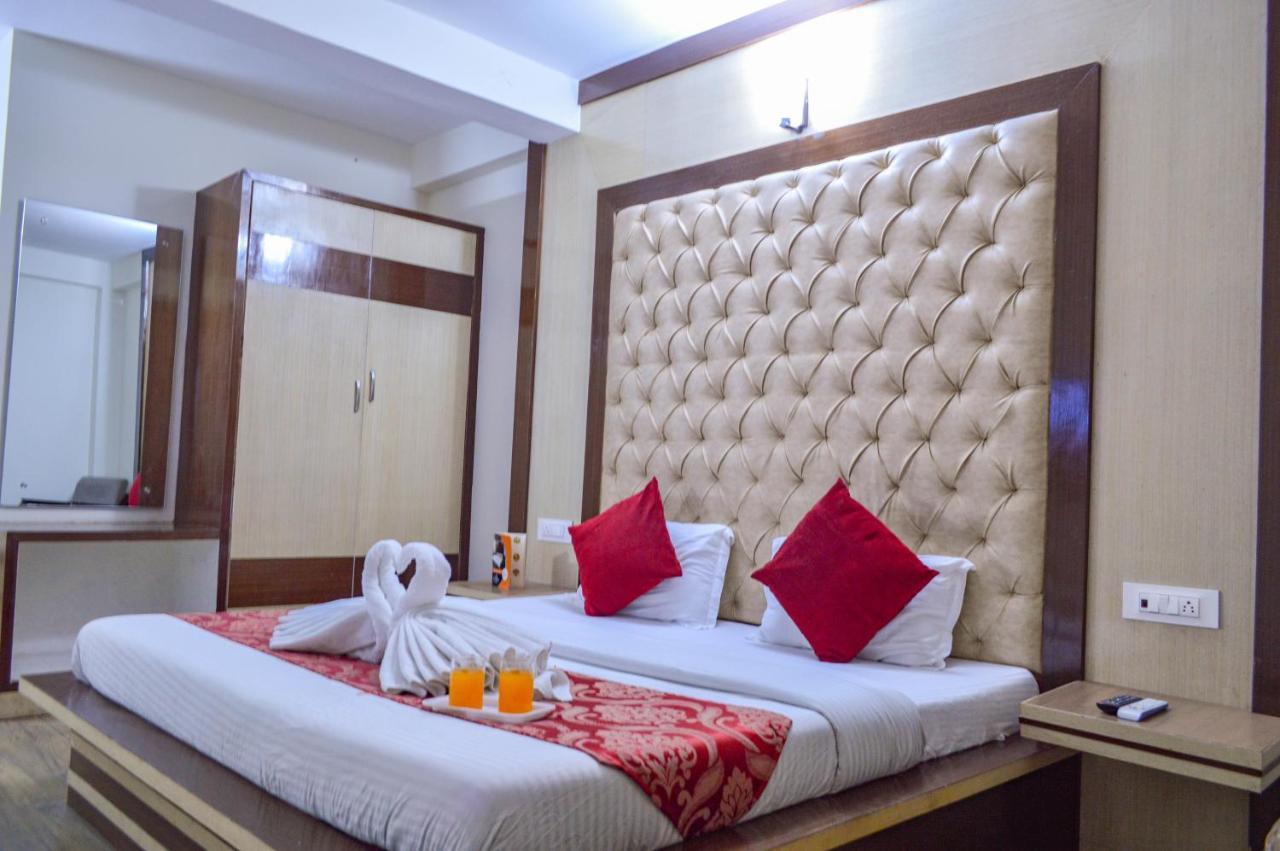 Village House - A Perfect Homestay Manali (Himachal Pradesh)