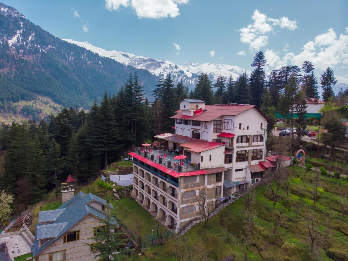Snowcrests Manor Hotel Manali (Himachal Pradesh)