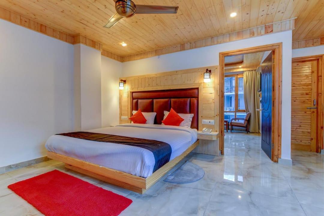 Tanwar Villa Hotel Manali (Himachal Pradesh)