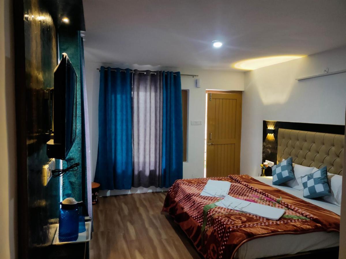 Hotel Alfha