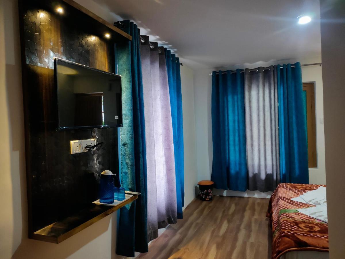 Alfha 2* Manali (Himachal Pradesh)