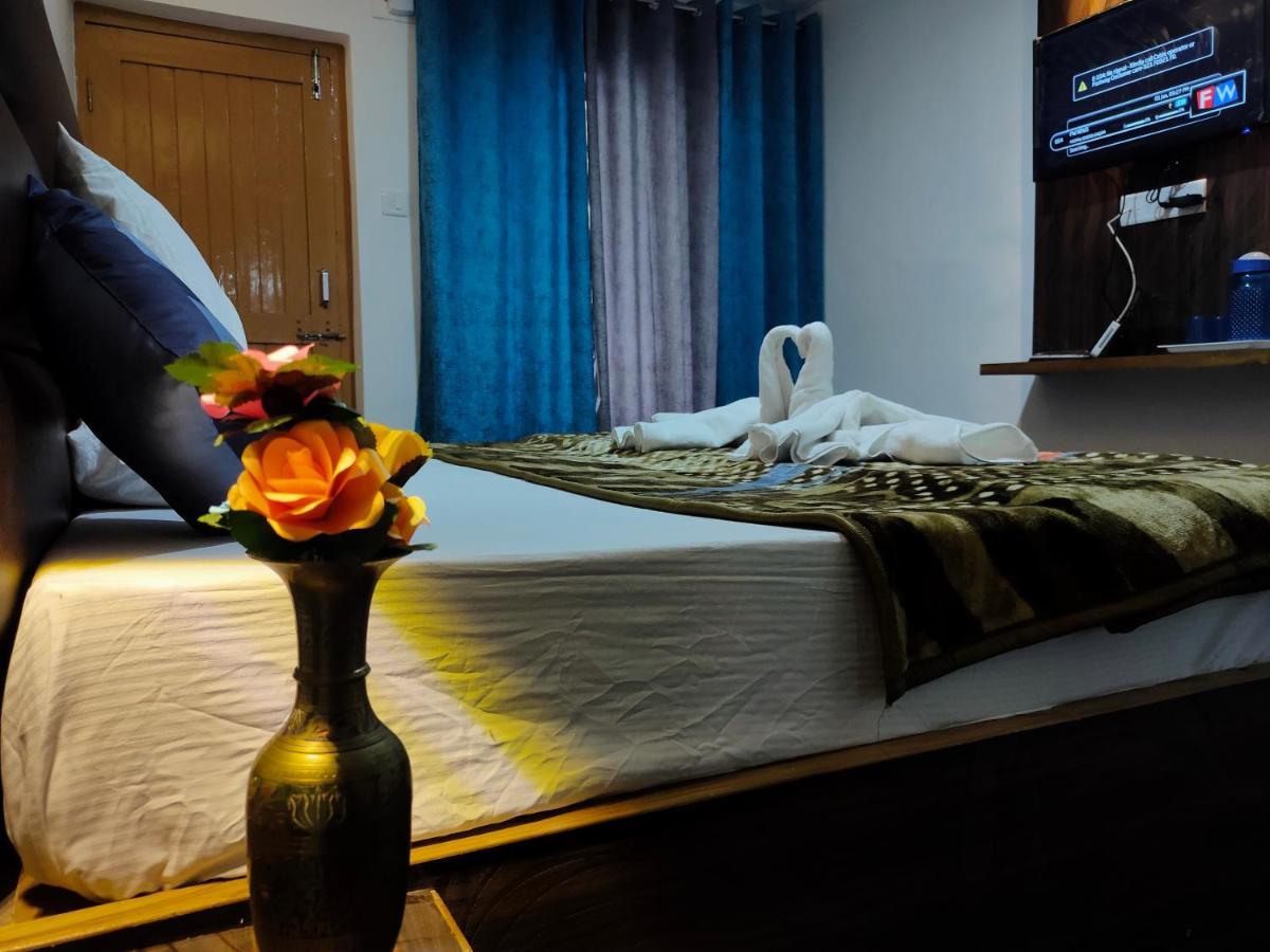 Alfha Hotel 2*
