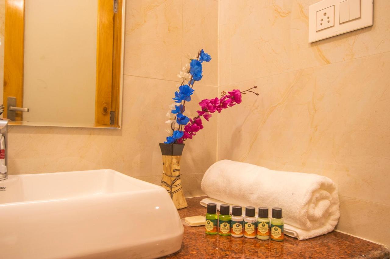 Hotel Green Hills, 3*