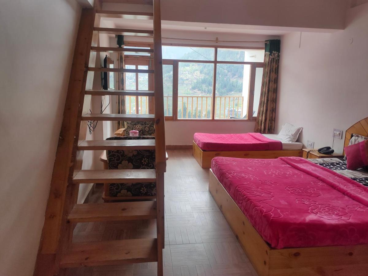 Hotel Bhrigu 3*