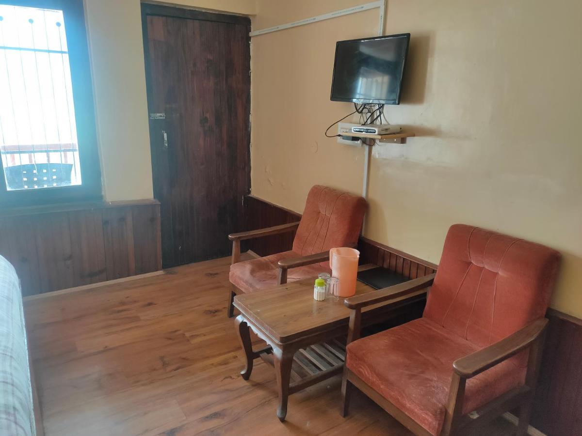 Hotel Bhrigu 3*