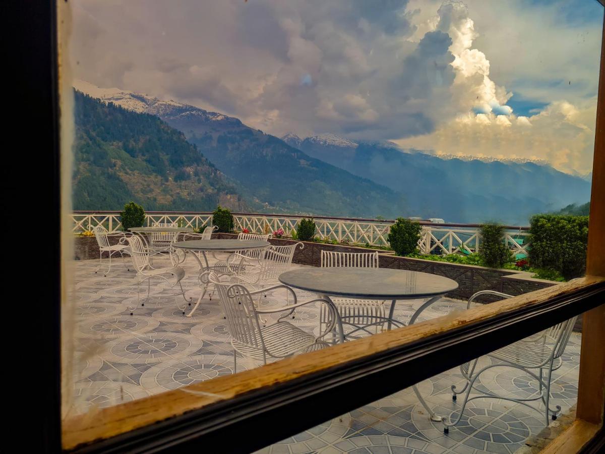 Mountain Hotel 3*