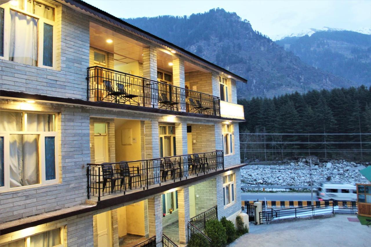 Hotel New Royal 3*
