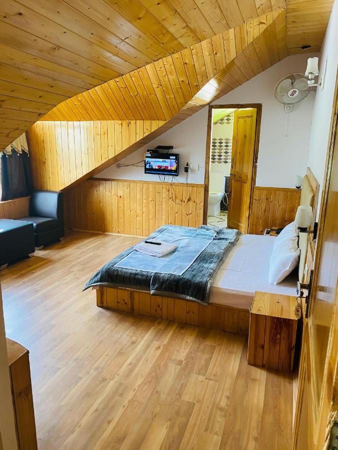 Hotel Apple Manali (Himachal Pradesh)