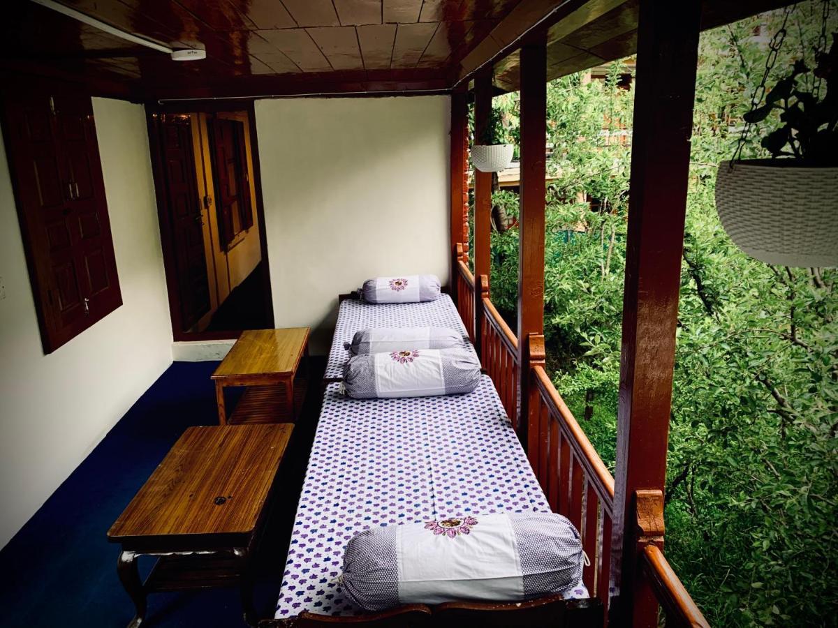 Jungle By Sturmfrei Hostel Manali (Himachal Pradesh)