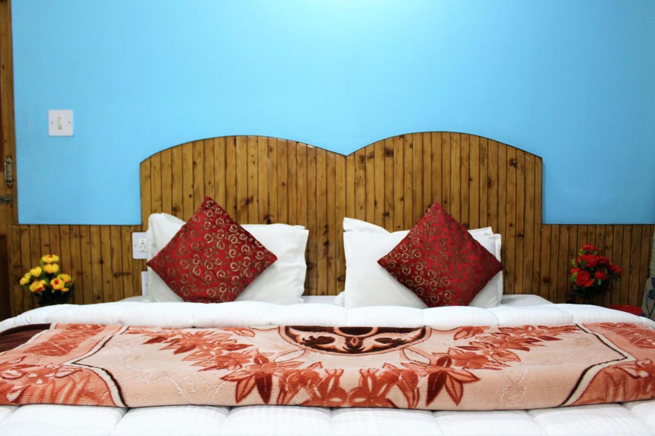 Hotel New Royal Hotel 3*