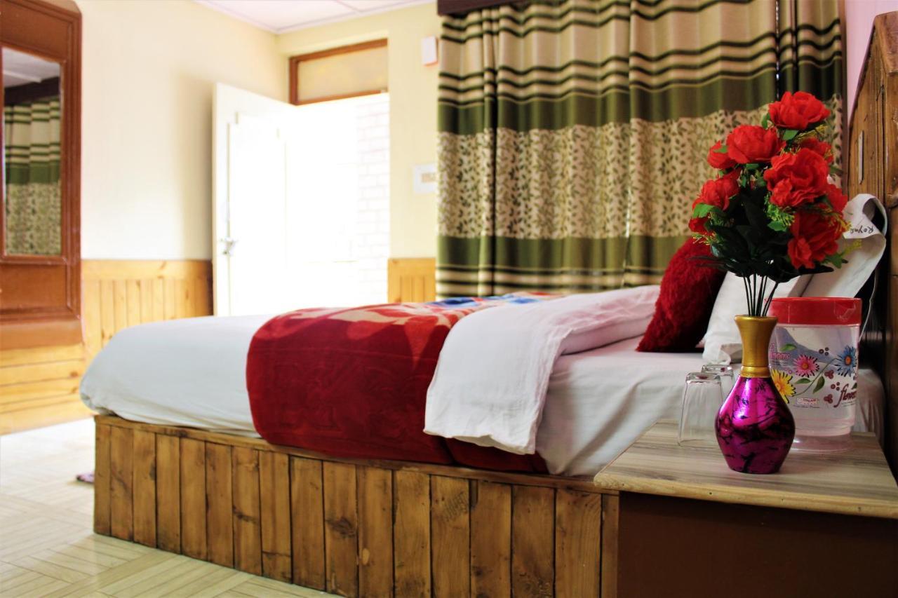 Hotel New Royal Hotel Manali (Himachal Pradesh)