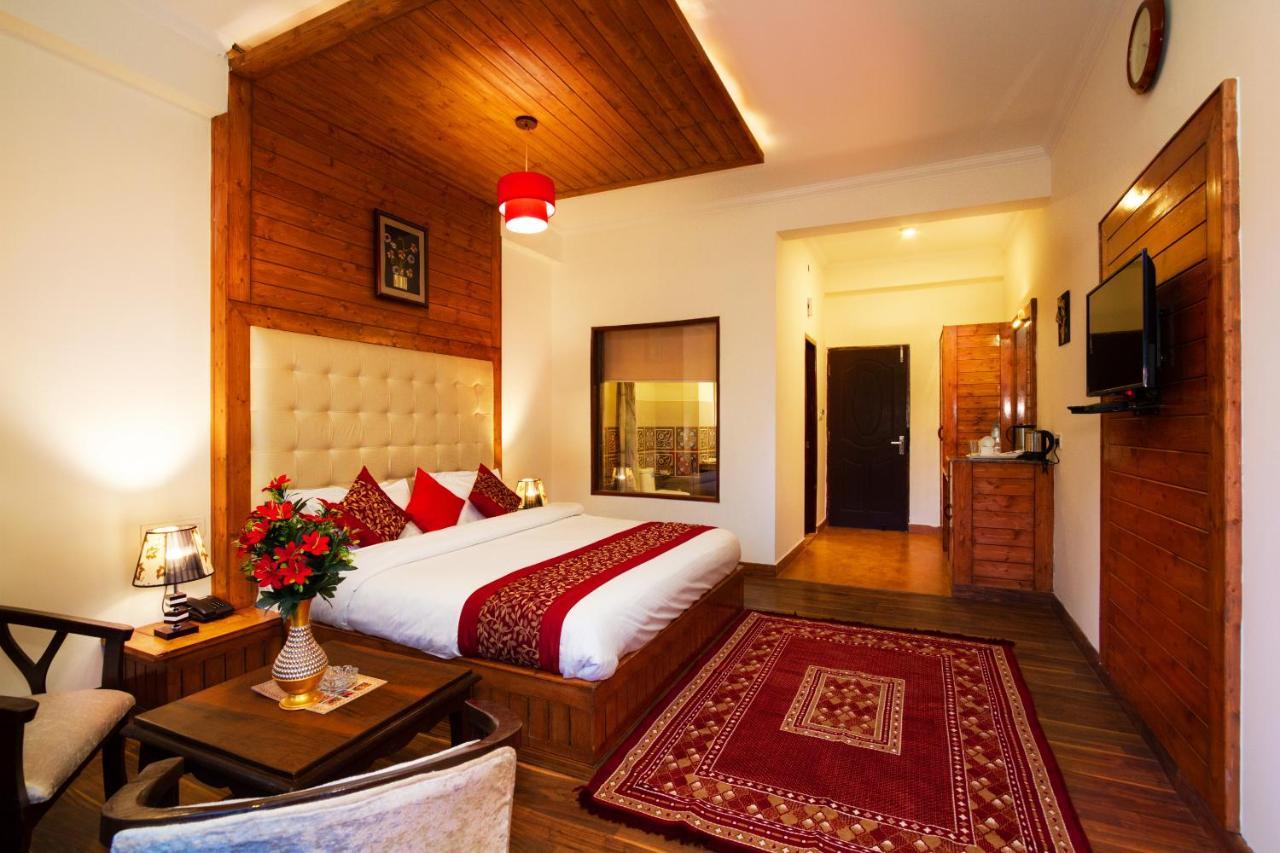 The Spruce Mansion 3*