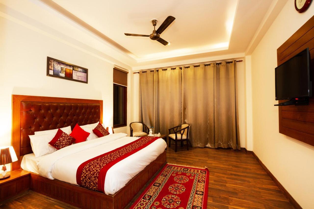 The Spruce Mansion Manali (Himachal Pradesh)