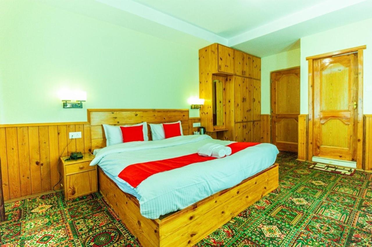 Golden Meadows Hotel Manali (Himachal Pradesh)