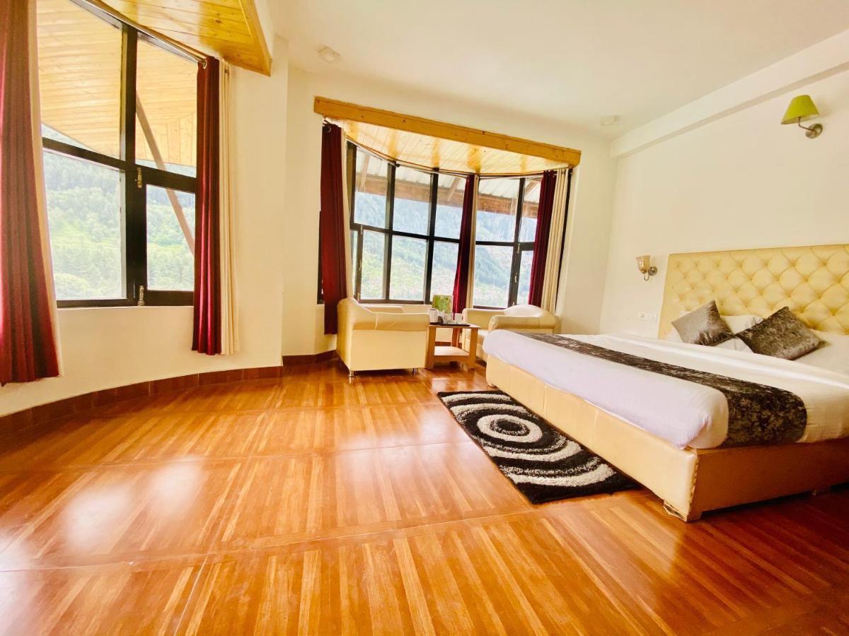 Hostel Hadimba Palace - Near Mall Road *