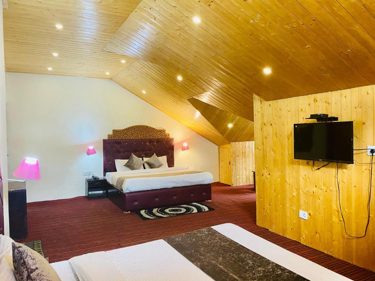 Hostel Hadimba Palace - Near Mall Road *