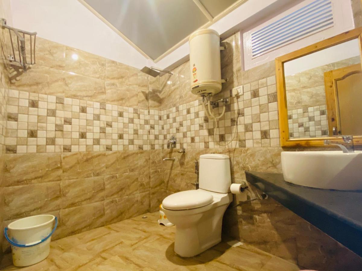 Hotel Hotel Hollywood Manali (Himachal Pradesh)