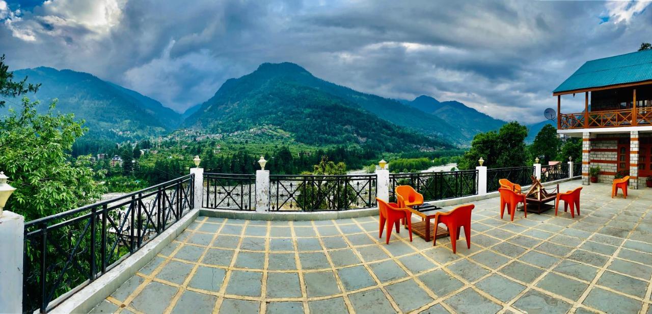 Hotel Hollywood 3* Manali (Himachal Pradesh)
