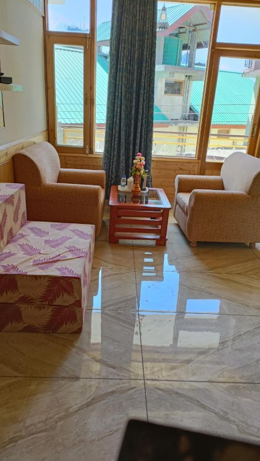 Hotel New Rohtang Inn *