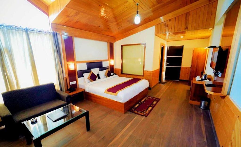 Hotel The Samita Grand - Manali Manali (Himachal Pradesh)
