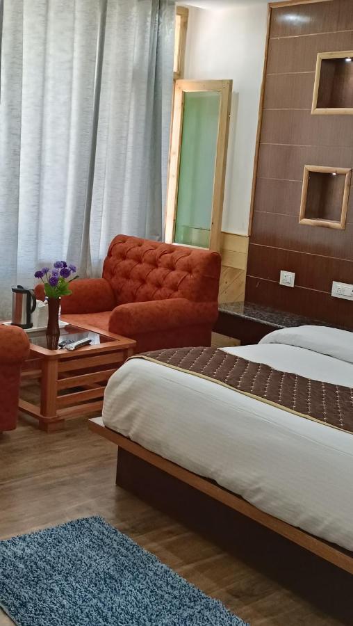 Hotel New Rohtang Inn Manali (Himachal Pradesh)