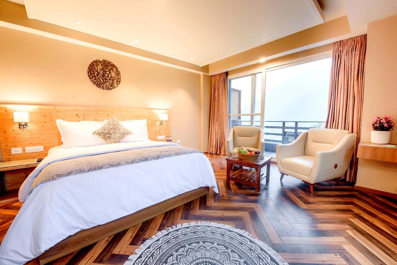 Hotel Naturevilas Sarovar Portico - Centrally Heated 4*