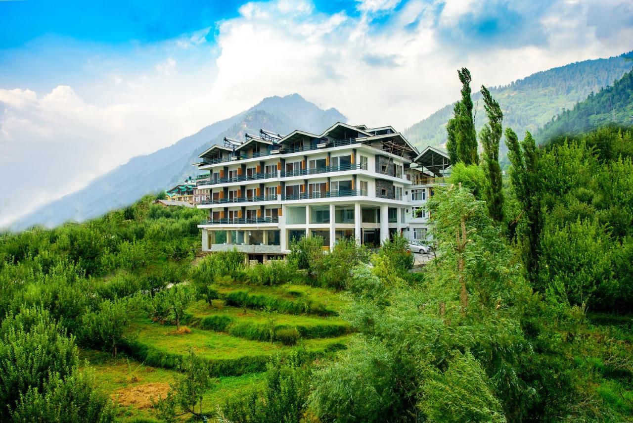 Naturevilas Sarovar Portico - Centrally Heated Hotel Manali (Himachal Pradesh)