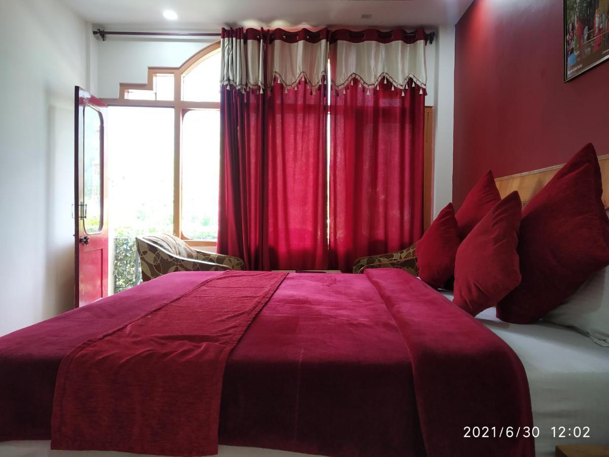 Himanshu Manali (Himachal Pradesh)