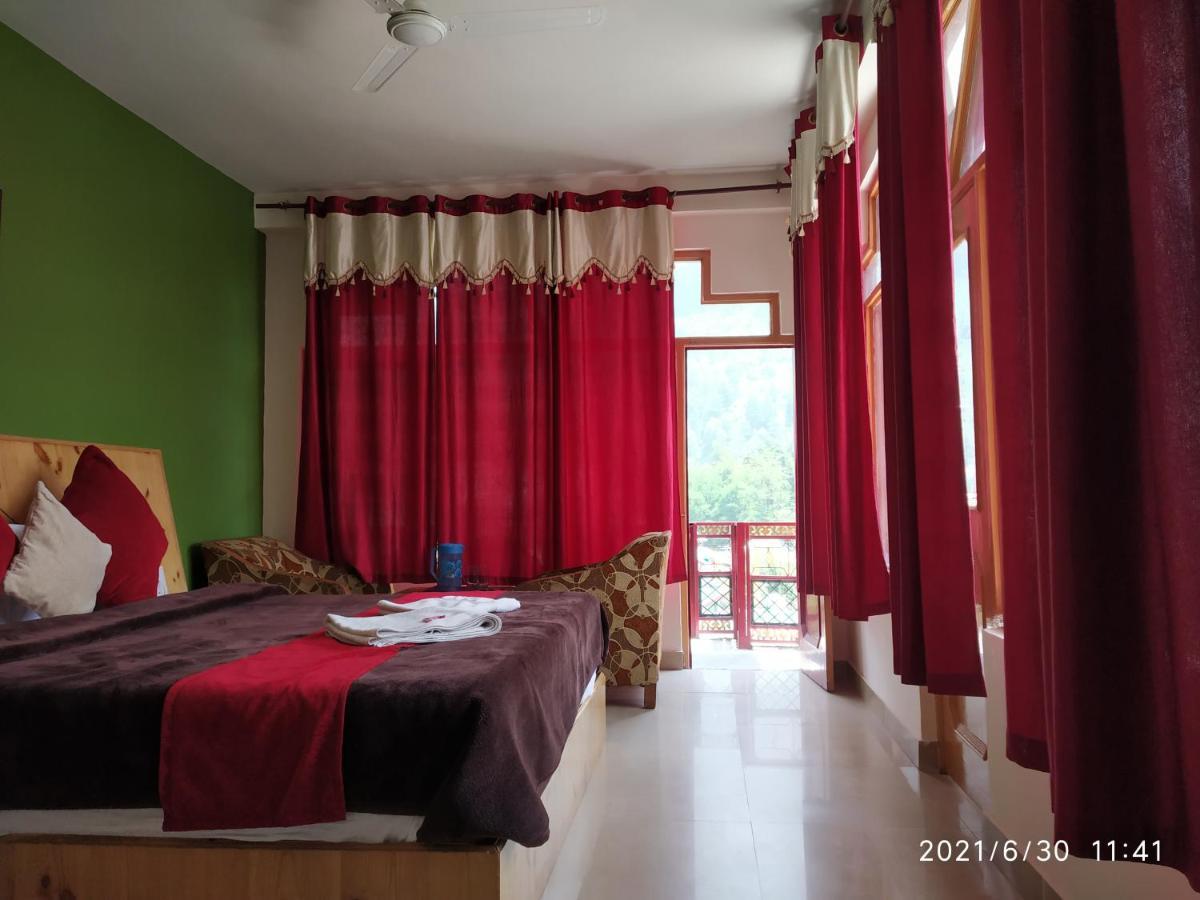 Himanshu Manali (Himachal Pradesh)