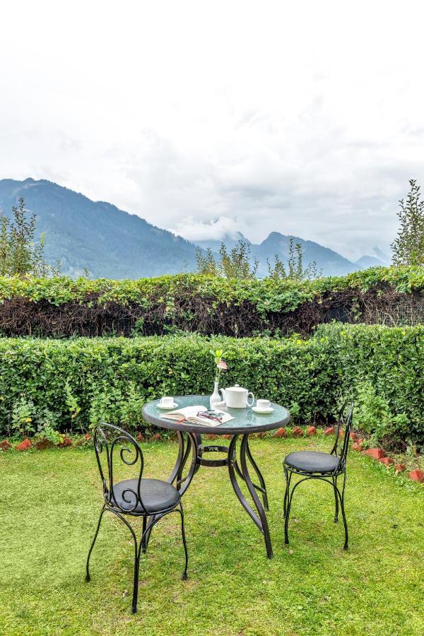 Club Mahindra Snow Peaks Resort